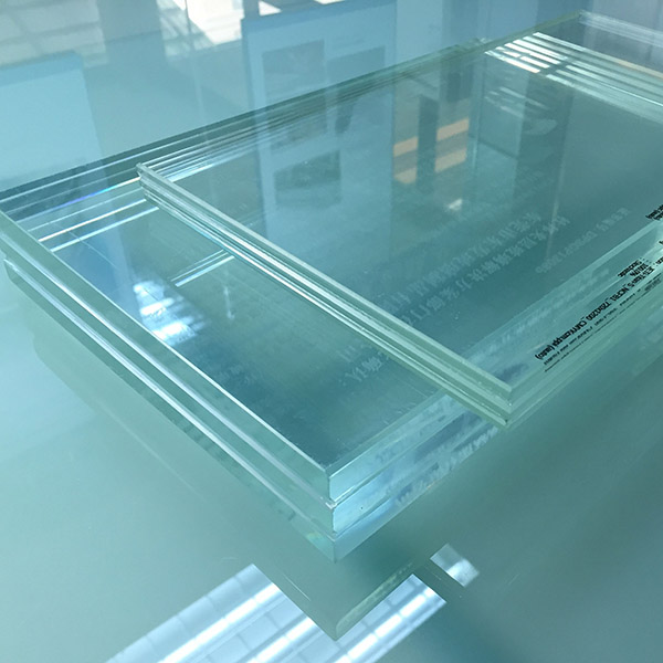 钢化玻璃与夹层玻璃的区分方法