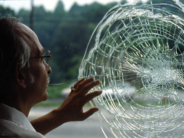 建筑中使用防弹玻璃的注意事项